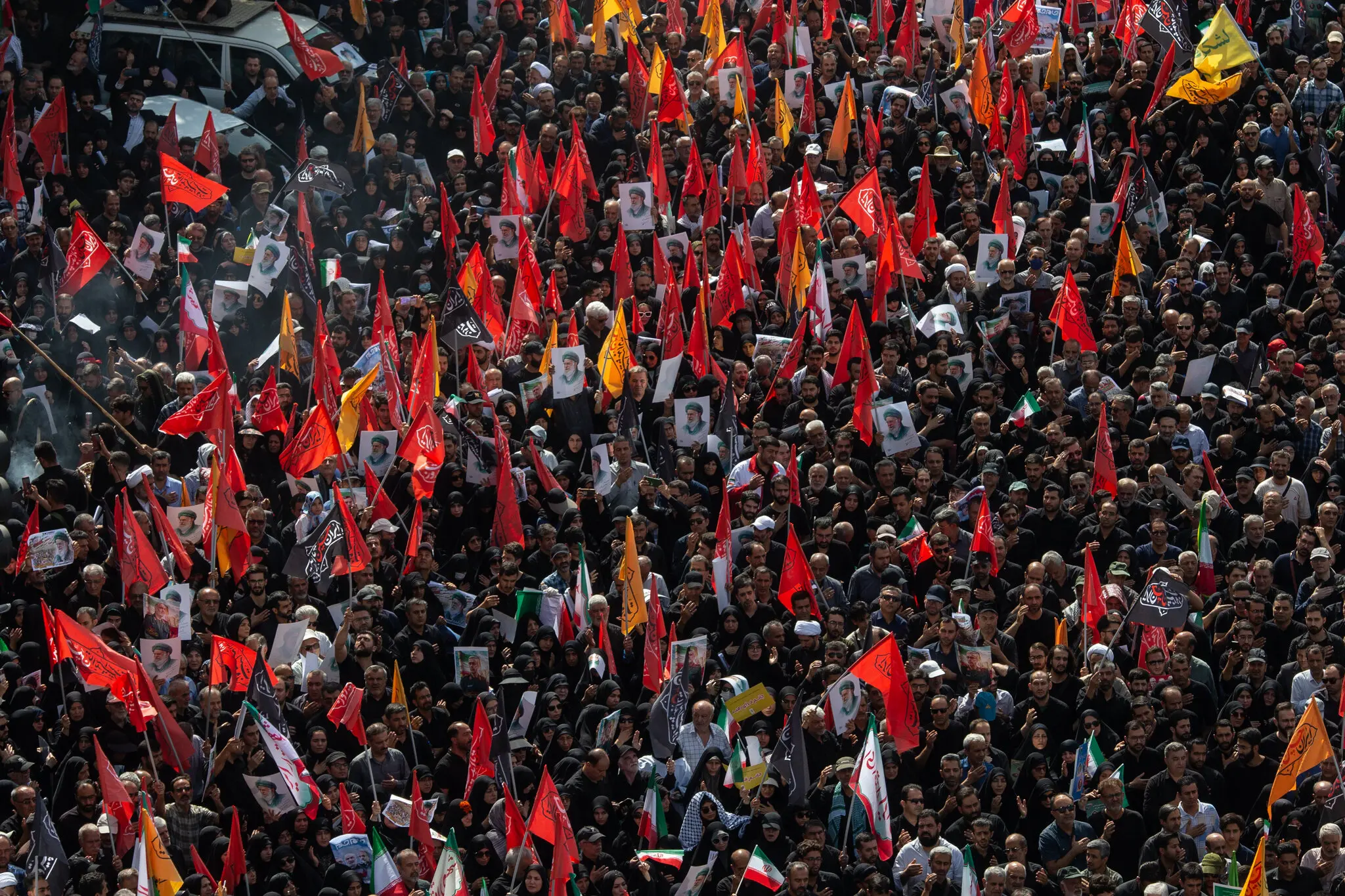 Arash Khamooshi for The New York Times